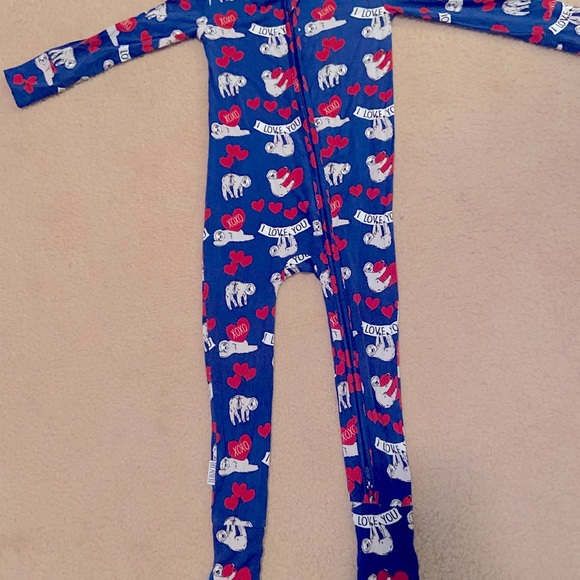 Valentine’s Love Sloth Bamboo convertible Zippy Pajamas - Picture 2 of 11